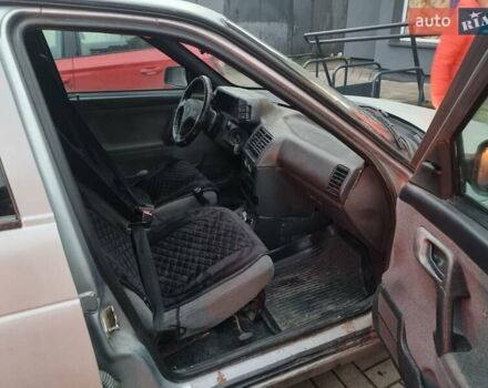 Серый ВАЗ 2111, объемом двигателя 1.6 л и пробегом 60 тыс. км за 1555 $, фото 1 на Automoto.ua