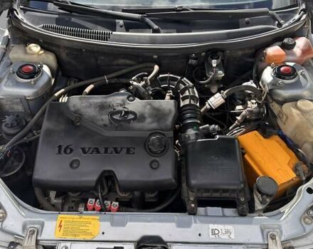 Серый ВАЗ 2111, объемом двигателя 1.6 л и пробегом 210 тыс. км за 2600 $, фото 7 на Automoto.ua