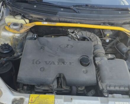 Серый ВАЗ 2111, объемом двигателя 1.6 л и пробегом 230 тыс. км за 2000 $, фото 7 на Automoto.ua