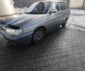 Серый ВАЗ 2111, объемом двигателя 1.6 л и пробегом 320 тыс. км за 1150 $, фото 1 на Automoto.ua