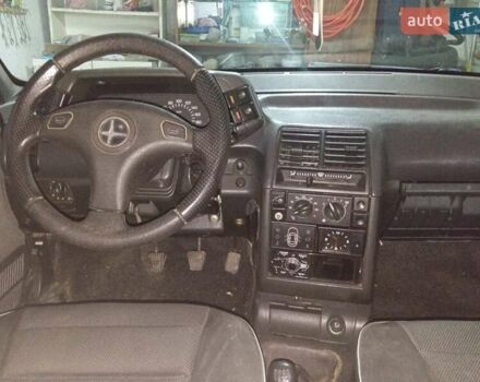 Серый ВАЗ 2111, объемом двигателя 1.6 л и пробегом 285 тыс. км за 1000 $, фото 4 на Automoto.ua