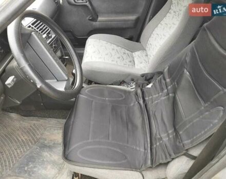 Серый ВАЗ 2111, объемом двигателя 1.6 л и пробегом 420 тыс. км за 2000 $, фото 4 на Automoto.ua