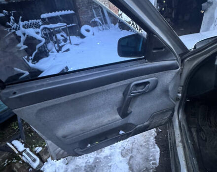 Серый ВАЗ 2111, объемом двигателя 1.6 л и пробегом 230 тыс. км за 1000 $, фото 5 на Automoto.ua