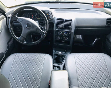 Серый ВАЗ 2111, объемом двигателя 1.6 л и пробегом 92 тыс. км за 2850 $, фото 7 на Automoto.ua