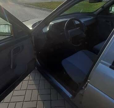 Серый ВАЗ 2111, объемом двигателя 1.6 л и пробегом 251 тыс. км за 1850 $, фото 13 на Automoto.ua