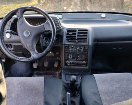 Серый ВАЗ 2111, объемом двигателя 1.5 л и пробегом 137 тыс. км за 1500 $, фото 5 на Automoto.ua