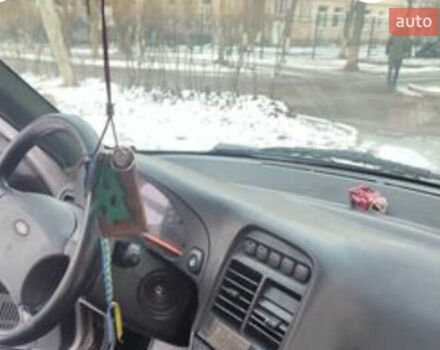 Серый ВАЗ 2111, объемом двигателя 1.6 л и пробегом 297 тыс. км за 1350 $, фото 1 на Automoto.ua