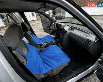 Серый ВАЗ 2111, объемом двигателя 1.6 л и пробегом 200 тыс. км за 999 $, фото 12 на Automoto.ua