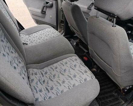 Серый ВАЗ 2111, объемом двигателя 0 л и пробегом 237 тыс. км за 2650 $, фото 3 на Automoto.ua