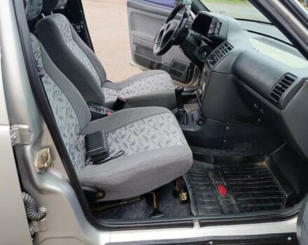 Серый ВАЗ 2111, объемом двигателя 0 л и пробегом 237 тыс. км за 2650 $, фото 2 на Automoto.ua