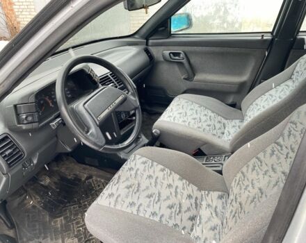 Серый ВАЗ 2111, объемом двигателя 1.6 л и пробегом 122 тыс. км за 1750 $, фото 2 на Automoto.ua