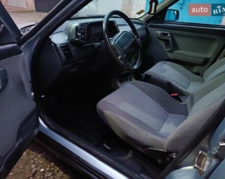 Серый ВАЗ 2111, объемом двигателя 1.6 л и пробегом 180 тыс. км за 1999 $, фото 15 на Automoto.ua