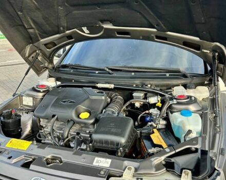 Сірий ВАЗ 2111, об'ємом двигуна 1.6 л та пробігом 250 тис. км за 3199 $, фото 9 на Automoto.ua