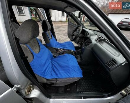 Серый ВАЗ 2111, объемом двигателя 1.6 л и пробегом 200 тыс. км за 999 $, фото 11 на Automoto.ua