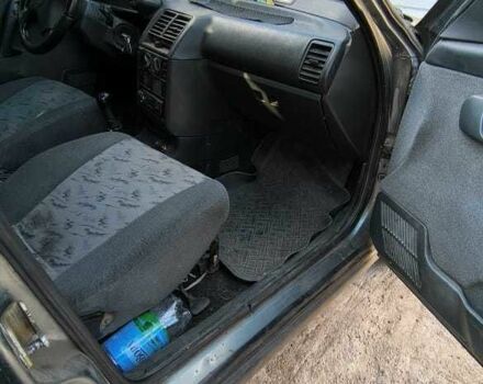 Серый ВАЗ 2111, объемом двигателя 1.6 л и пробегом 385 тыс. км за 1500 $, фото 1 на Automoto.ua