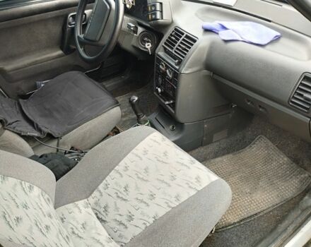 Серый ВАЗ 2111, объемом двигателя 0 л и пробегом 400 тыс. км за 1800 $, фото 2 на Automoto.ua