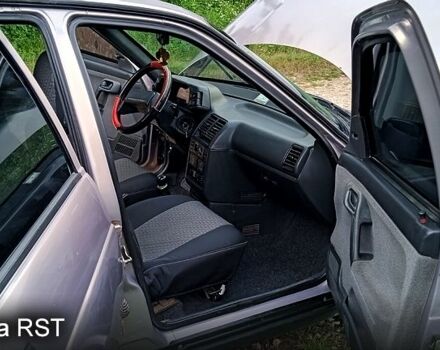 Сірий ВАЗ 2111, об'ємом двигуна 1.6 л та пробігом 179 тис. км за 1950 $, фото 9 на Automoto.ua