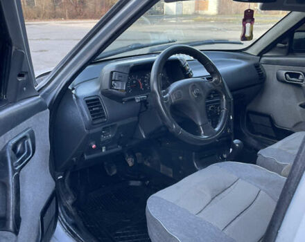 Сірий ВАЗ 2111, об'ємом двигуна 1.6 л та пробігом 180 тис. км за 1250 $, фото 5 на Automoto.ua