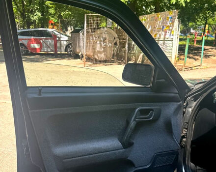 Серый ВАЗ 2111, объемом двигателя 1.6 л и пробегом 177 тыс. км за 2450 $, фото 7 на Automoto.ua