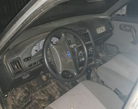 Серый ВАЗ 2111, объемом двигателя 1.5 л и пробегом 96 тыс. км за 520 $, фото 3 на Automoto.ua