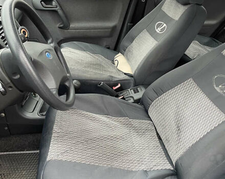 Серый ВАЗ 2111, объемом двигателя 1.6 л и пробегом 37 тыс. км за 3000 $, фото 5 на Automoto.ua