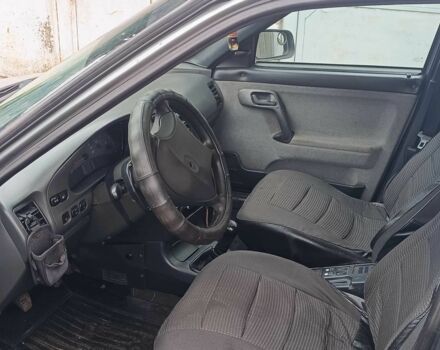 Серый ВАЗ 2111, объемом двигателя 1.6 л и пробегом 135 тыс. км за 2000 $, фото 4 на Automoto.ua