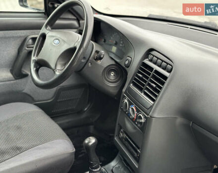 Серый ВАЗ 2111, объемом двигателя 1.5 л и пробегом 138 тыс. км за 2750 $, фото 17 на Automoto.ua