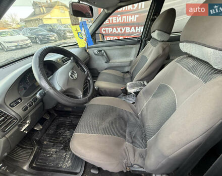 Серый ВАЗ 2111, объемом двигателя 1.6 л и пробегом 270 тыс. км за 1550 $, фото 16 на Automoto.ua