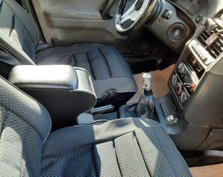 Серый ВАЗ 2111, объемом двигателя 1.6 л и пробегом 295 тыс. км за 2350 $, фото 8 на Automoto.ua