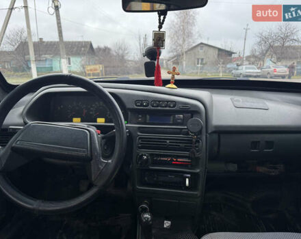 Серый ВАЗ 2111, объемом двигателя 1.6 л и пробегом 165 тыс. км за 1650 $, фото 9 на Automoto.ua