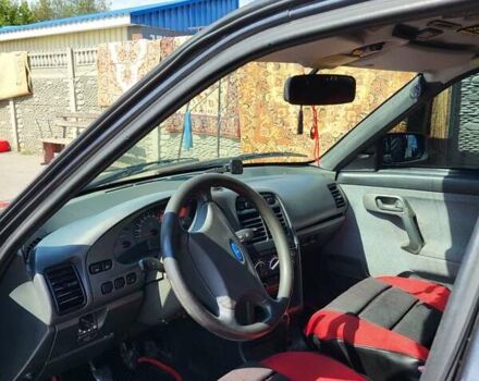 Сірий ВАЗ 2111, об'ємом двигуна 1.6 л та пробігом 115 тис. км за 2300 $, фото 1 на Automoto.ua