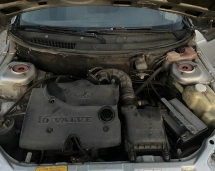 Серый ВАЗ 2111, объемом двигателя 1.6 л и пробегом 150 тыс. км за 1050 $, фото 7 на Automoto.ua