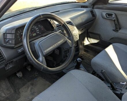 Серый ВАЗ 2111, объемом двигателя 1.6 л и пробегом 180 тыс. км за 1000 $, фото 3 на Automoto.ua