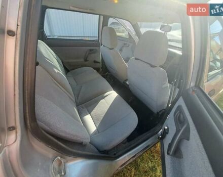 Серый ВАЗ 2111, объемом двигателя 1.6 л и пробегом 17 тыс. км за 3700 $, фото 13 на Automoto.ua