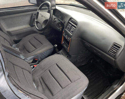 Серый ВАЗ 2111, объемом двигателя 1.6 л и пробегом 225 тыс. км за 2300 $, фото 8 на Automoto.ua