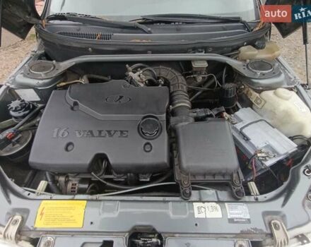 Серый ВАЗ 2111, объемом двигателя 1.6 л и пробегом 292 тыс. км за 1546 $, фото 4 на Automoto.ua