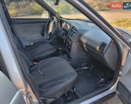 Сірий ВАЗ 2111, об'ємом двигуна 1.6 л та пробігом 126 тис. км за 2750 $, фото 13 на Automoto.ua