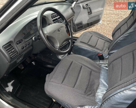 Серый ВАЗ 2111, объемом двигателя 1.6 л и пробегом 225 тыс. км за 2300 $, фото 15 на Automoto.ua