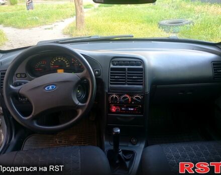 Серый ВАЗ 2111, объемом двигателя 1.6 л и пробегом 76 тыс. км за 3400 $, фото 2 на Automoto.ua