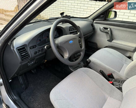Серый ВАЗ 2111, объемом двигателя 1.6 л и пробегом 52 тыс. км за 3450 $, фото 8 на Automoto.ua