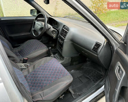 Серый ВАЗ 2111, объемом двигателя 1.6 л и пробегом 170 тыс. км за 1150 $, фото 9 на Automoto.ua