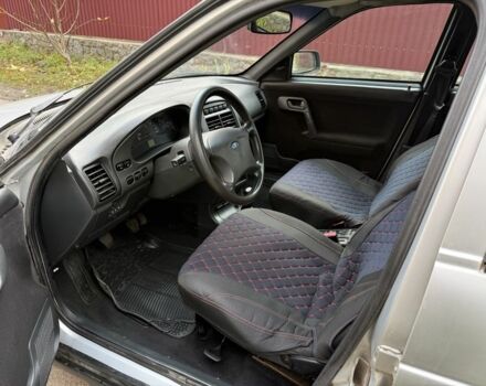 Серый ВАЗ 2111, объемом двигателя 1.6 л и пробегом 170 тыс. км за 1150 $, фото 4 на Automoto.ua