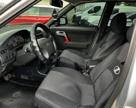 Сірий ВАЗ 2111, об'ємом двигуна 1.6 л та пробігом 203 тис. км за 2500 $, фото 7 на Automoto.ua
