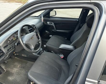 Серый ВАЗ 2111, объемом двигателя 1.6 л и пробегом 105 тыс. км за 2700 $, фото 6 на Automoto.ua