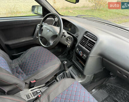 Серый ВАЗ 2111, объемом двигателя 1.6 л и пробегом 170 тыс. км за 1150 $, фото 8 на Automoto.ua