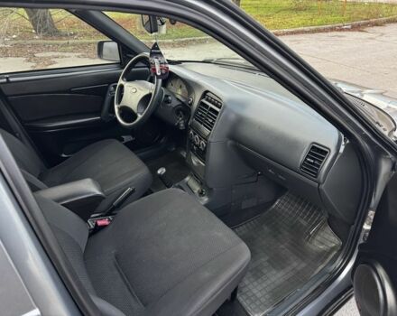 Серый ВАЗ 2111, объемом двигателя 1.6 л и пробегом 105 тыс. км за 2700 $, фото 7 на Automoto.ua