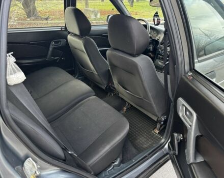 Серый ВАЗ 2111, объемом двигателя 1.6 л и пробегом 105 тыс. км за 2700 $, фото 8 на Automoto.ua