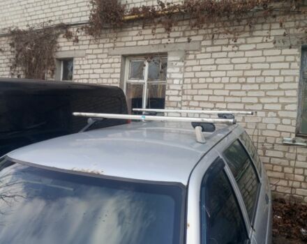 Серый ВАЗ 2111, объемом двигателя 2 л и пробегом 352 тыс. км за 1000 $, фото 1 на Automoto.ua