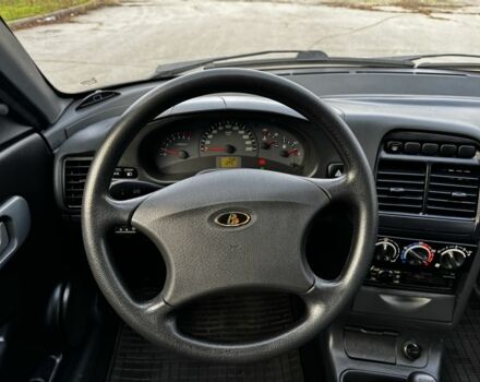 Серый ВАЗ 2111, объемом двигателя 1.6 л и пробегом 105 тыс. км за 2700 $, фото 14 на Automoto.ua