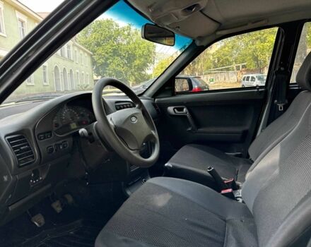 Серый ВАЗ 2111, объемом двигателя 1.6 л и пробегом 170 тыс. км за 2600 $, фото 4 на Automoto.ua